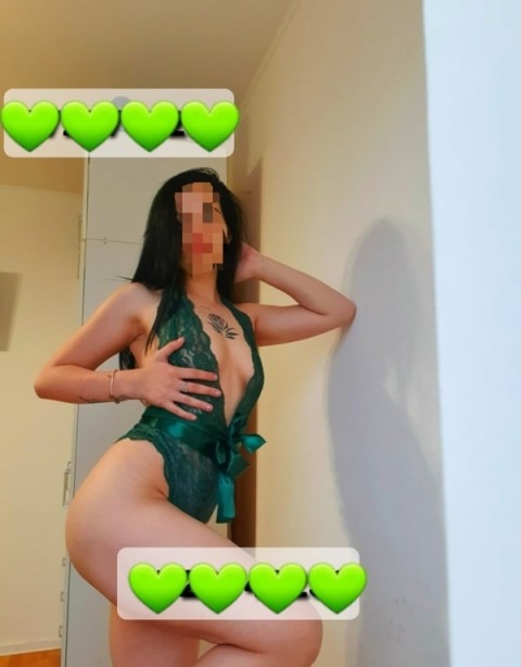 Escortă Grăsuță Disponibilă pentru Întâlniri Discrete în 1 Decembrie
