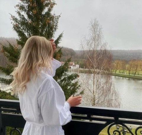 Escortă Sex în Cosmopolis: Experiență Unică cu Maria