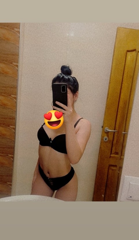 Rusoaică Seducătoare la Sala Palatului