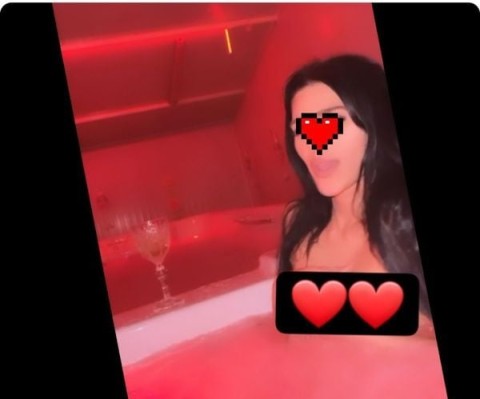 Sclava Blondă la Discreția Ta · escortă sclavă